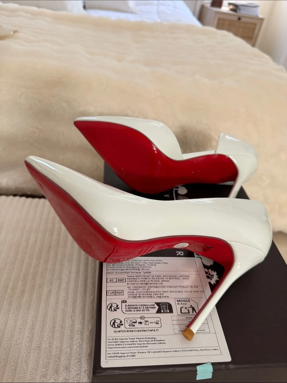 BRAND NEW Red sole White Patent Pointed-toe Stiletto Pumps - Luxury Style